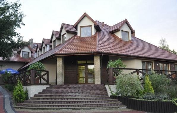Hôtel Dworek Anna à Podgora Extérieur photo