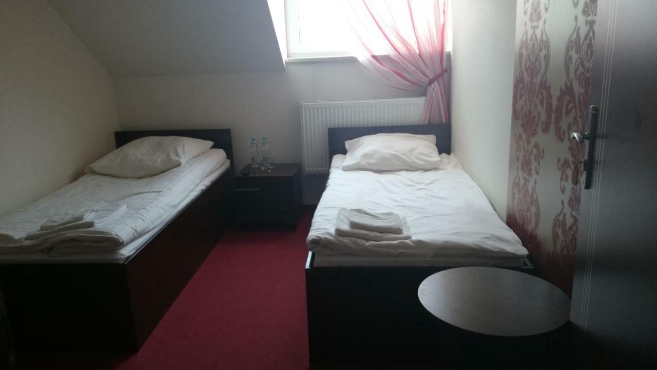 Hôtel Dworek Anna à Podgora Chambre photo
