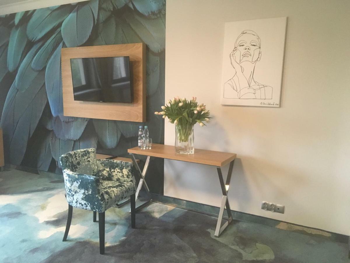Hôtel Dworek Anna à Podgora Extérieur photo